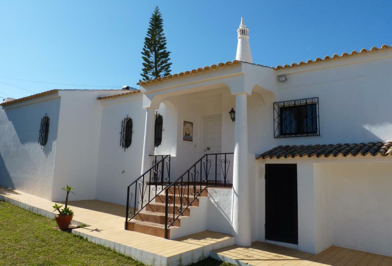 קארבואירו Villa Tara Christina מראה חיצוני תמונה