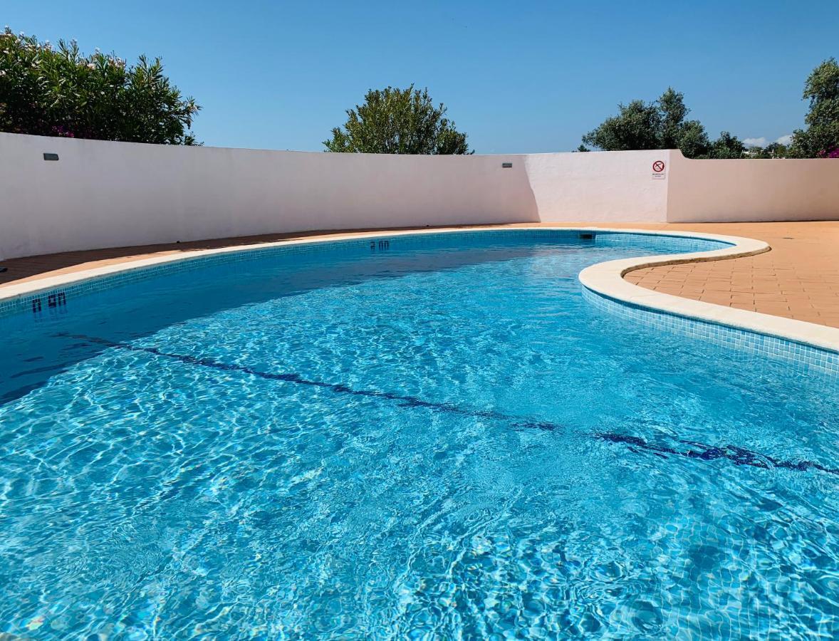 קארבואירו Villa Tara Christina מראה חיצוני תמונה